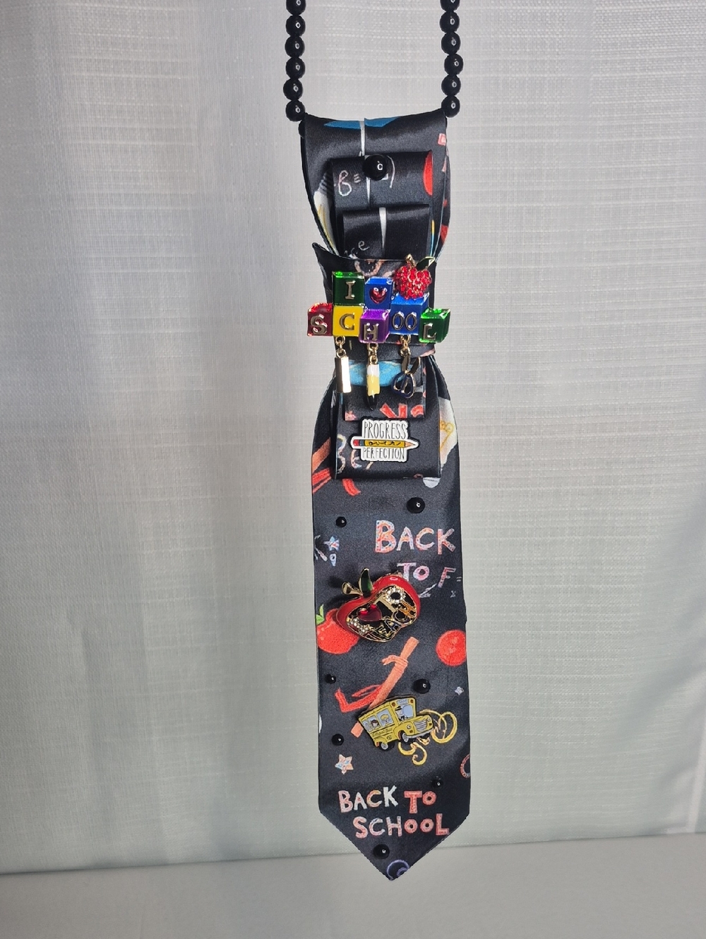 Handcrafted Luxury Fashion Necktie Necklace 📿 (BACK TO SCHOOL) - Picture 10 of 13